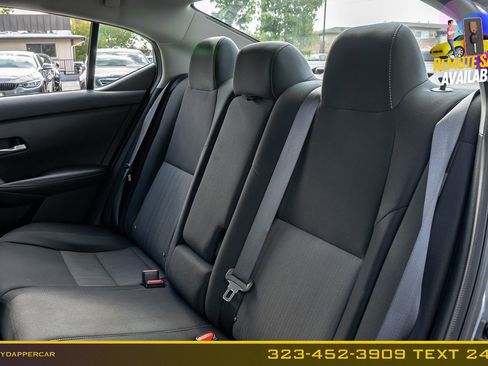 Used 2020 Nissan Sentra SV FWD image 13