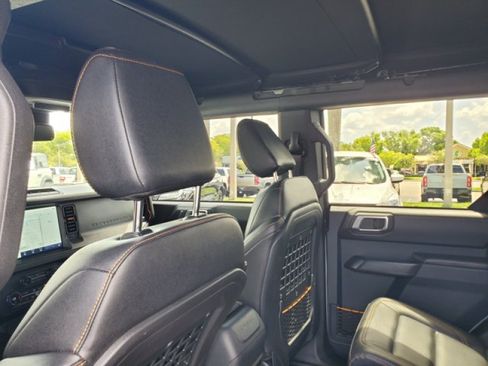 Used 2024 Ford Bronco Badlands AWD/4WD image 25