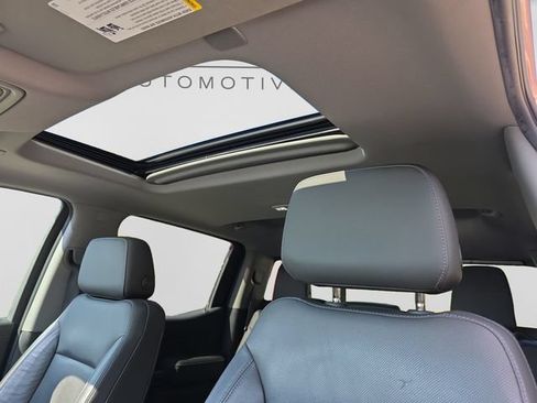 Used 2019 Chevrolet Silverado 1500 LTZ w/ LTZ Premium Package AWD/4WD image 12