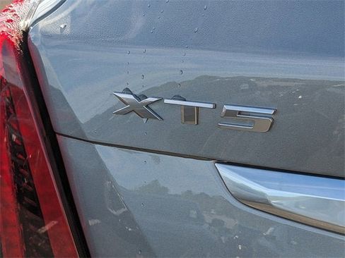 New 2024 Cadillac XT5 Premium Luxury image 12