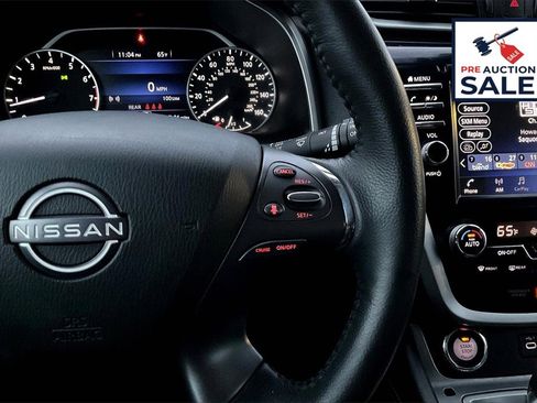 Used 2023 Nissan Murano SV image 18