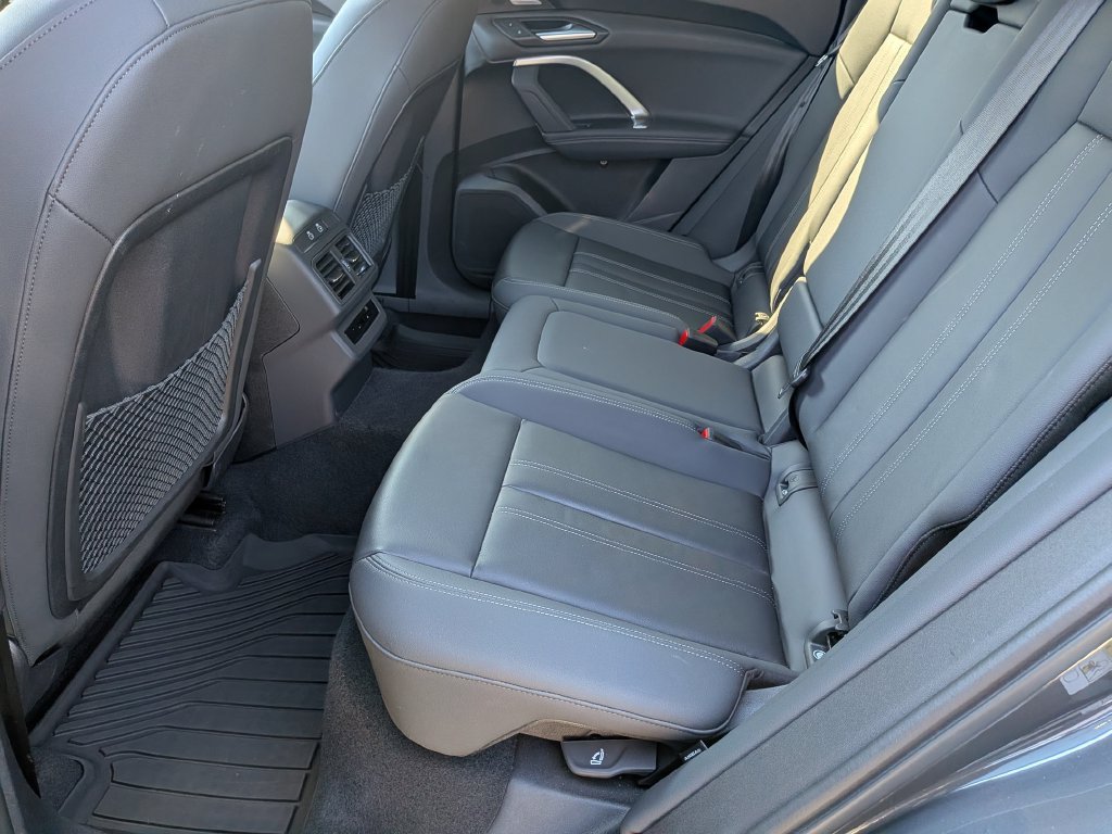 Used 2025 Audi Q5 Premium Plus w/ Premium Plus AWD/4WD image 30