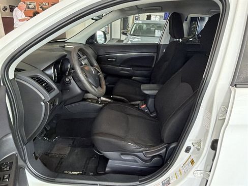 Used 2021 Mitsubishi Outlander Sport SE AWD/4WD image 8