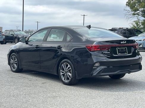 Used 2023 Kia Forte LXS w/ LXS Technology Package FWD image 11