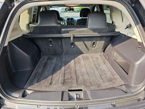 Used 2016 Jeep Compass High Altitude image 7