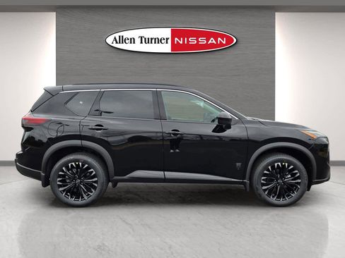 New 2026 Nissan Rogue SV image 5