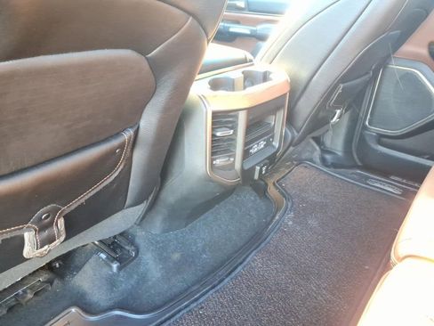 Used 2021 RAM 1500 Limited w/ Body Color Bumper Group image 11