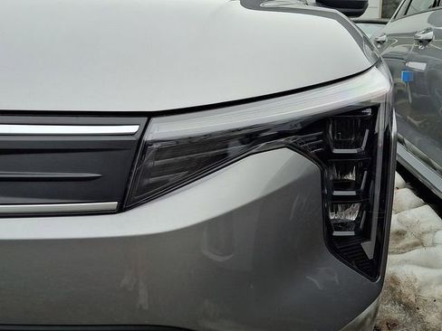 New 2026 Kia K4 LXS image 4