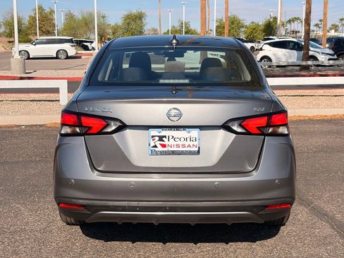 Certified 2025 Nissan Versa SV FWD image 5