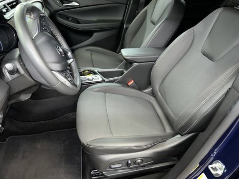 Certified 2023 Buick Encore GX Select w/ Safety Package II image 5