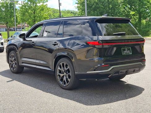 New 2026 Lexus TX 500h AWD image 3