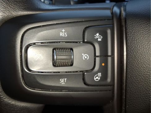 Used 2022 GMC Sierra 1500 AT4 w/ AT4 Premium Package image 21