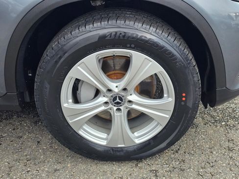 Used 2018 Mercedes-Benz GLC 300 4MATIC image 31