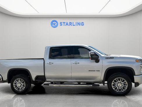 Used 2022 Chevrolet Silverado 2500 High Country w/ LPO, Dark Essentials Package AWD/4WD image 11