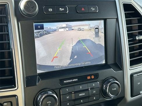 Used 2021 Ford F250 Lariat w/ Lariat Value Package image 37