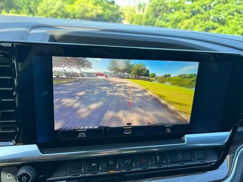 Used 2024 Chevrolet Silverado 1500 LT w/ Z71 Off-Road Package image 25