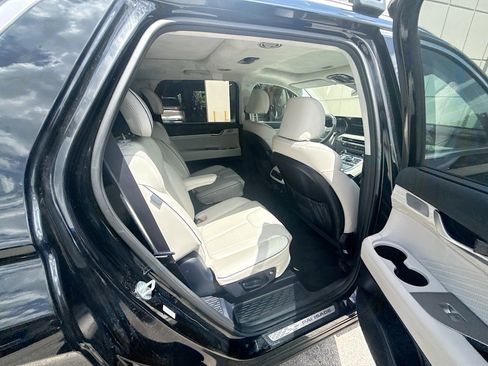 Used 2023 Hyundai Palisade Calligraphy FWD image 26