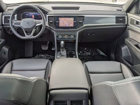 Certified 2023 Volkswagen Atlas Cross Sport SEL R-Line image 13