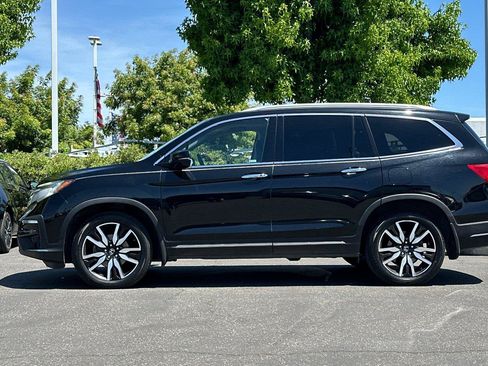 Used 2021 Honda Pilot Touring image 7