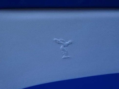 Certified 2022 Rolls-Royce Cullinan w/ Cullinan Package image 18