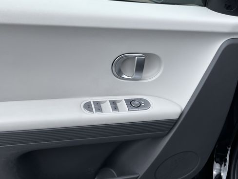 Certified 2024 Hyundai Ioniq 5 SEL RWD image 16