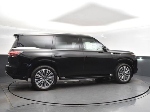 New 2026 INFINITI QX80 Luxe w/ Cargo Package image 8