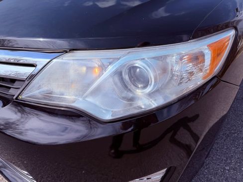 Used 2012 Toyota Camry XLE image 12