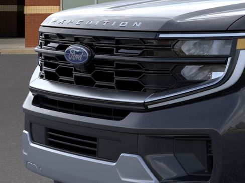 New 2026 Ford Expedition Max Platinum AWD/4WD image 17