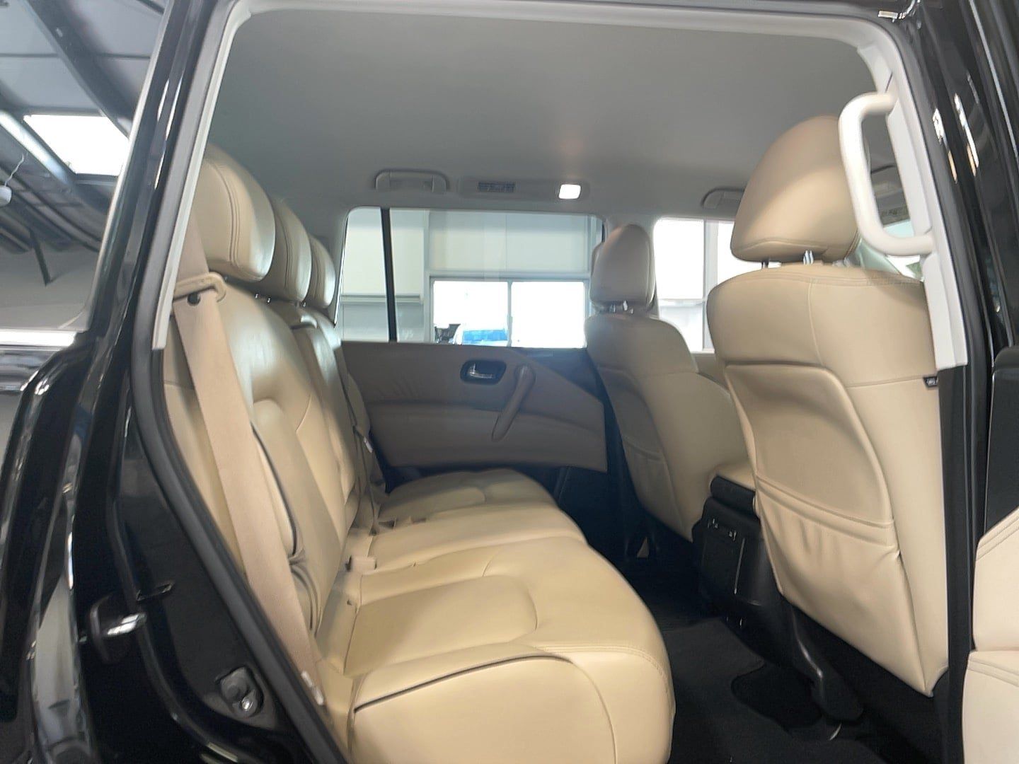Used 2023 Nissan Armada SV w/ Cargo Package AWD/4WD image 11