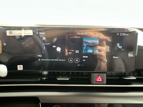 New 2026 Kia Carnival FWD image 28