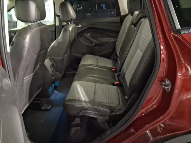 Used 2017 Ford Escape Titanium w/ Canadian Touring Package AWD/4WD image 7