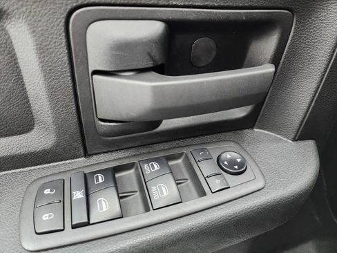 Used 2021 RAM 3500 Tradesman image 39