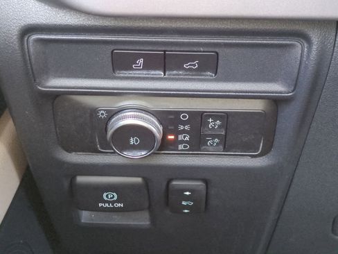 Certified 2022 Ford Expedition XLT image 31