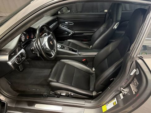 Used 2013 Porsche 911 Carrera 4S image 14