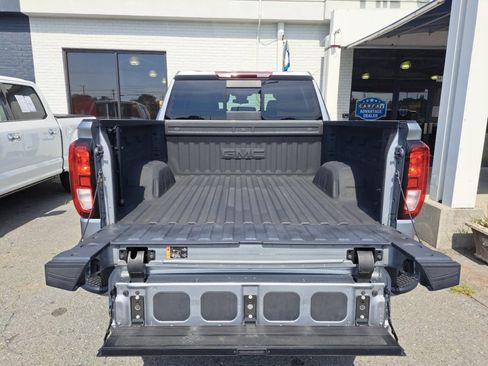 Used 2023 GMC Sierra 1500 Elevation w/ Elevation Premium Package AWD/4WD image 25