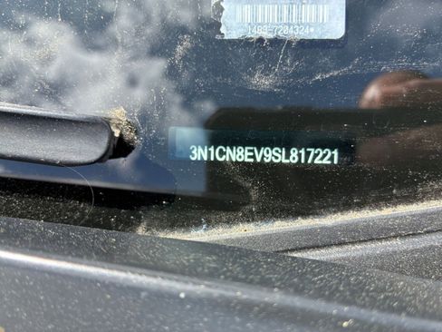 Used 2025 Nissan Versa SV image 22