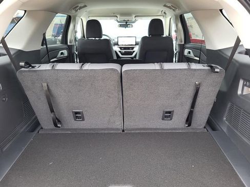 New 2026 Ford Explorer Active RWD image 17