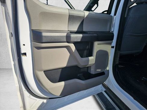 Used 2021 Ford F250 XL w/ STX Appearance Package image 11