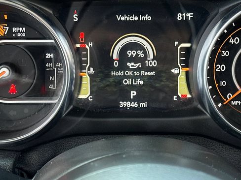 Used 2021 Jeep Gladiator Sport AWD/4WD image 33
