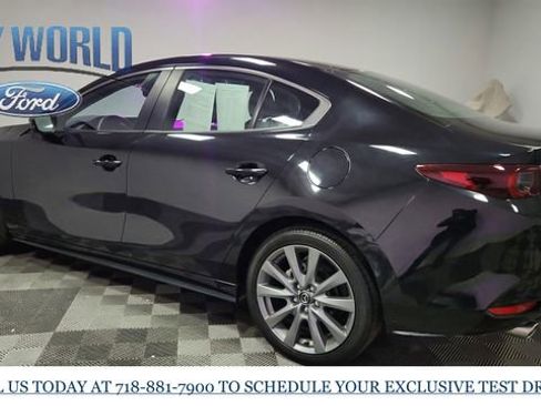 Used 2025 MAZDA MAZDA3 s image 5