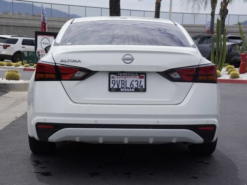 Used 2025 Nissan Altima 2.5 S FWD image 5
