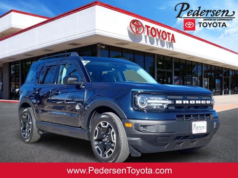 Used 2023 Ford Bronco Sport Outer Banks w/ Tech Package image 1