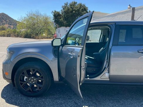 New 2025 Ford Maverick Lariat w/ Black Appearance Package image 42