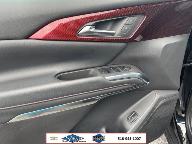 Used 2025 Chevrolet Traverse Z71 w/ LPO, Floor Liner Package AWD/4WD image 11