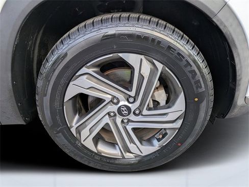 Used 2023 Hyundai Santa Fe SE w/ Cargo Package image 10