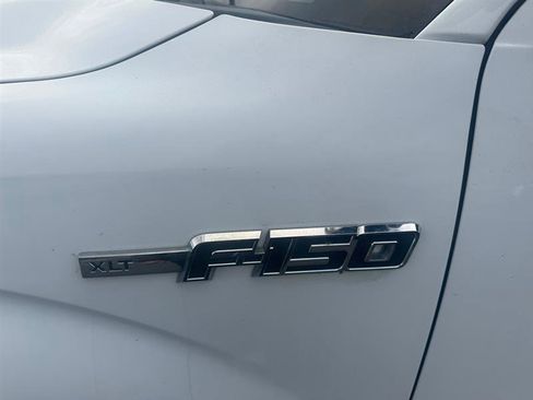 Used 2014 Ford F150 XLT w/ Trailer Tow Package image 18