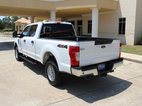 Used 2022 Ford F250 XL w/ Power Equipment Group AWD/4WD image 12