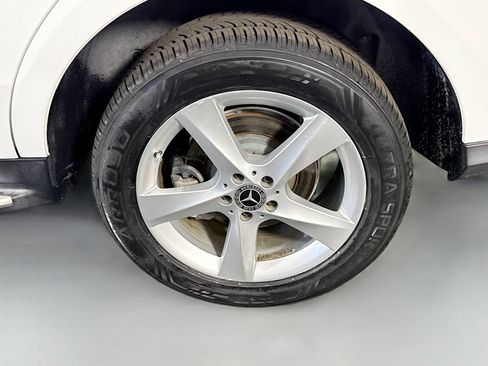 Used 2018 Mercedes-Benz GLE 350 w/ Premium 1 Package image 36