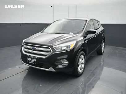 Used 2017 Ford Escape SE