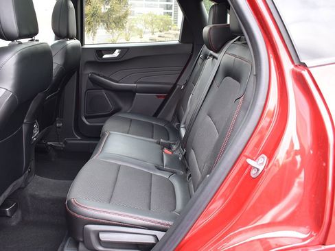 Used 2024 Ford Escape ST-Line w/ Tech Pack #1 AWD/4WD image 5